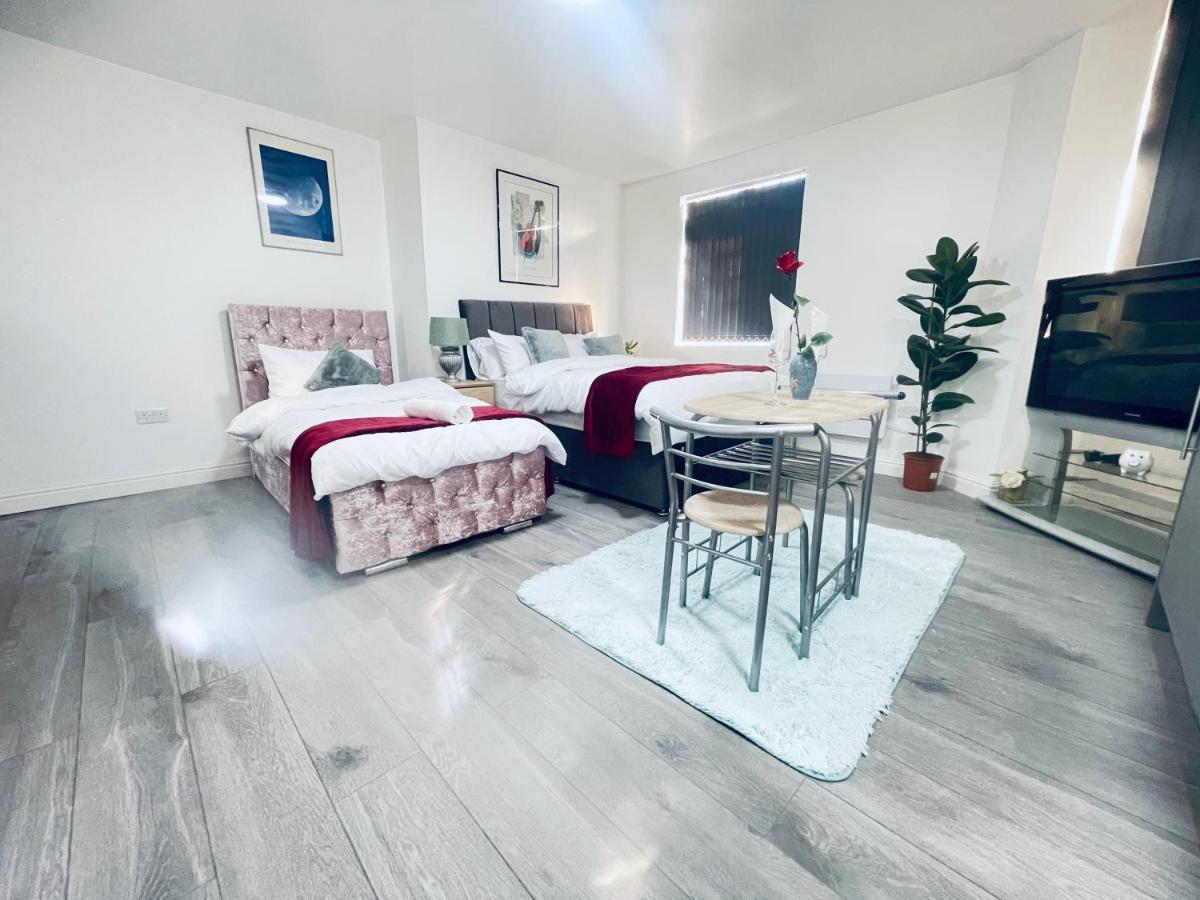 1 Bed Apartment Birmingham Buitenkant foto