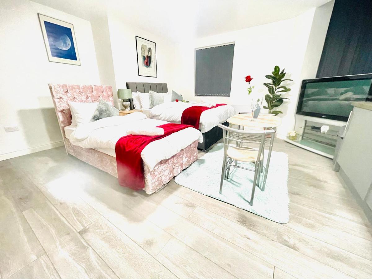 1 Bed Apartment Birmingham Buitenkant foto
